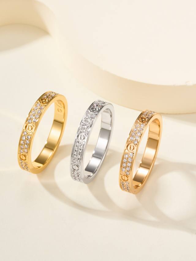 Hand-set diamond luxury product recommendation: Super narrow Love Gypsophila cou