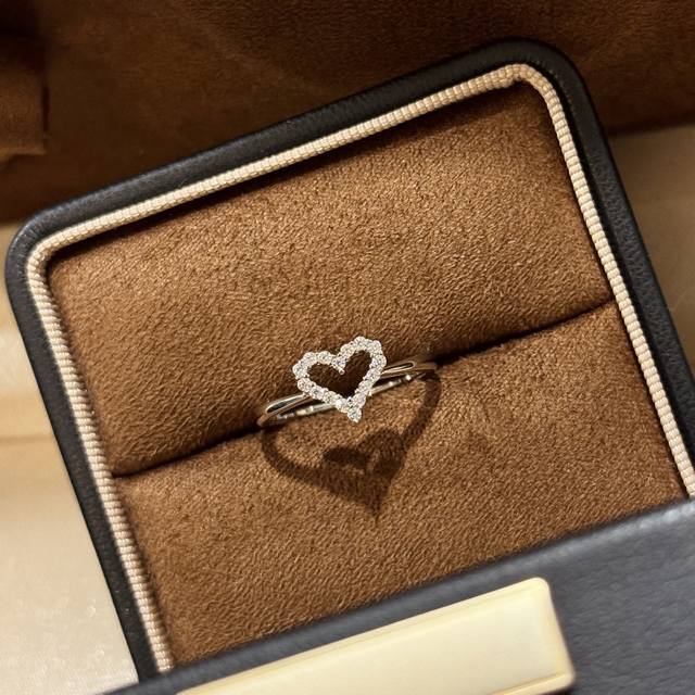 Xf044 T's classic all-match heart hollow ring confession artifact ultra-fine cra