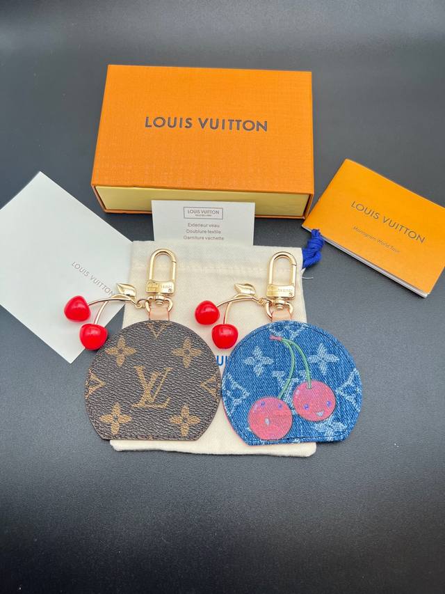 New Product M02830 Blue Eyes Louis Vuitton Lv X Tm Cerise Lv Mini Mirror Cherry