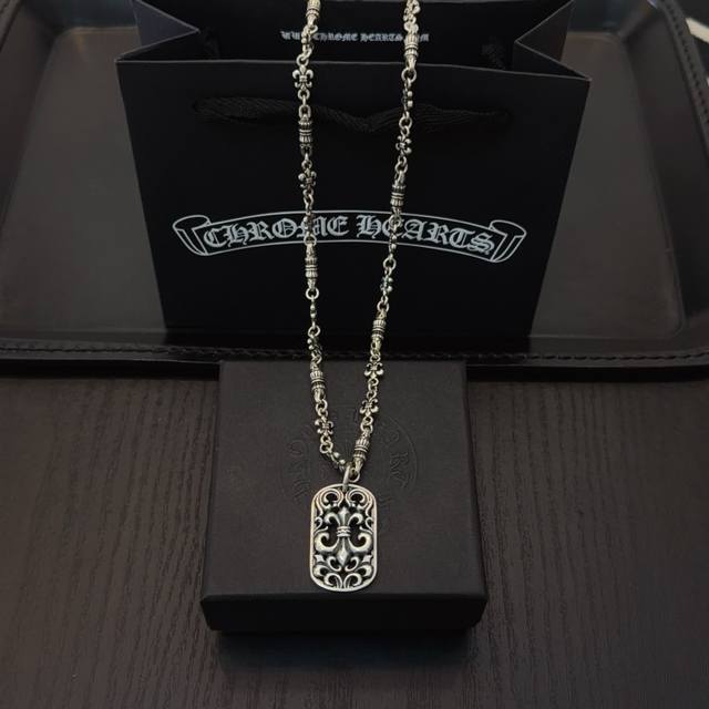 New, counter-quality Chrome Hearts classic retro flower ball necklace, featuring