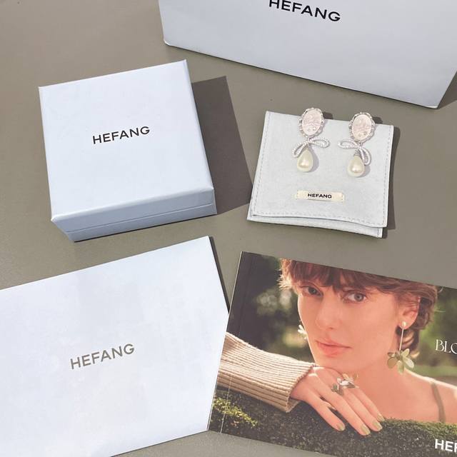 We produce Hf Barbie co-branded pearl earrings Z 1890, Barbie co-branded! Infuse
