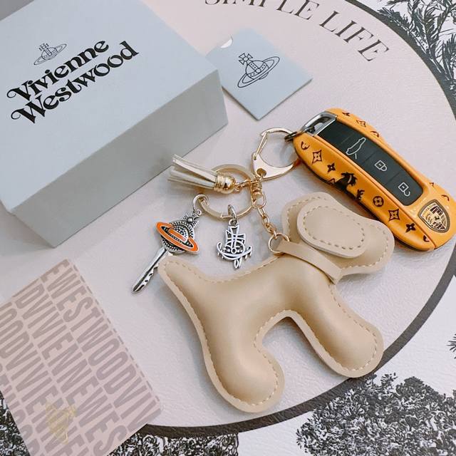 New Product Release: The Empress Dowager's Keychain, Bag Buckle, Headphone Case,