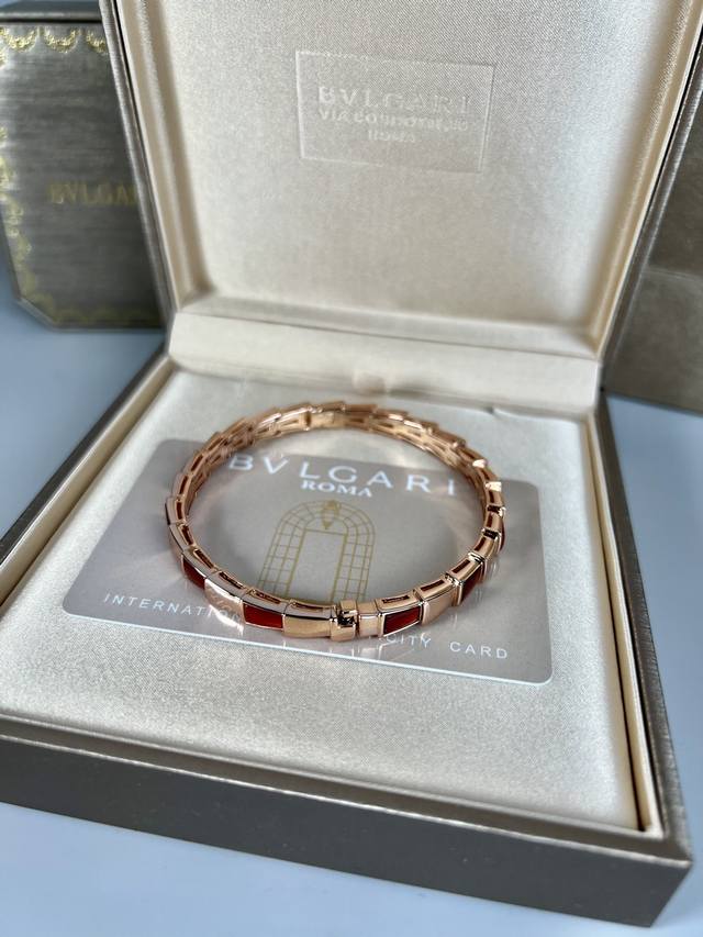 Bvlgari classic snake bone bracelet, classic and durable, bony and beautiful, fr