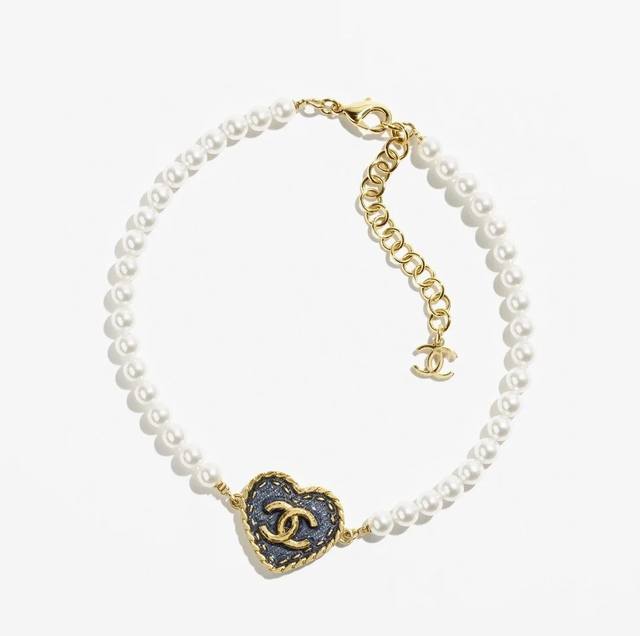 Chanel retro palace style denim heart pearl necklace denim enamel series is so b