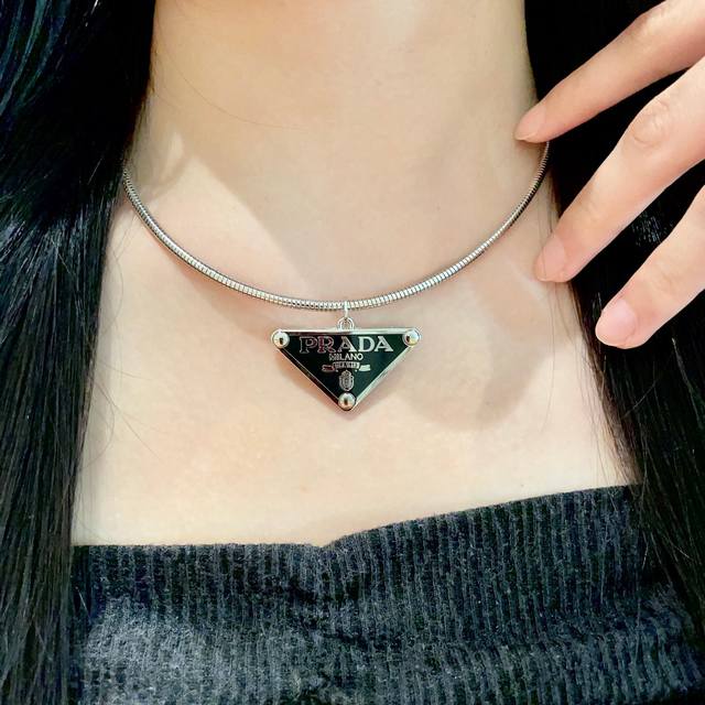 batch of Rada Prada triangle tag necklace collar official website selected model