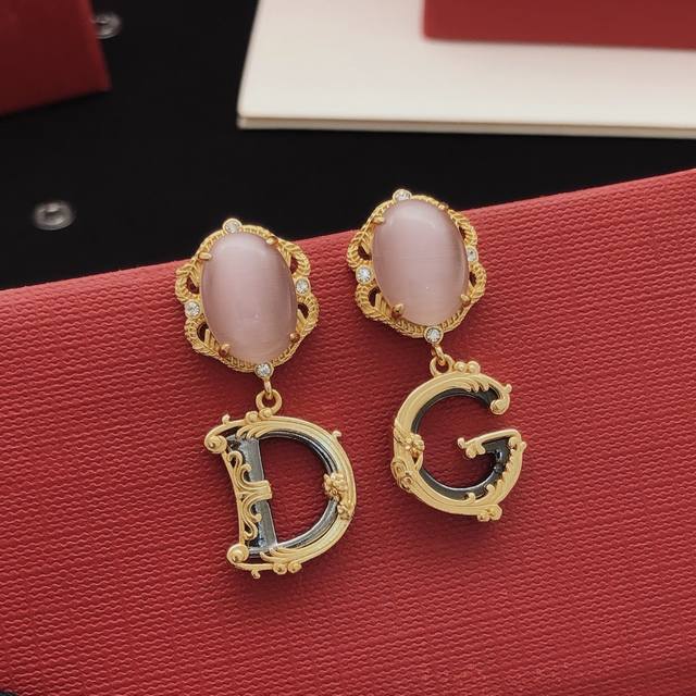 No. Dged0034 Dg*Latest pink gemstone earrings consistent with Z batch brass mate