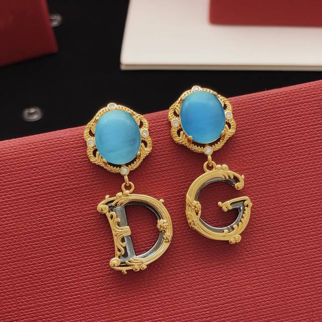 No. Dged0035 Dg*Latest sapphire earrings consistent with Z batch brass material