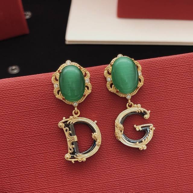 No. Dged0035 Dg*Latest Dg Green Gemstone Earrings consistent with Z batch brass
