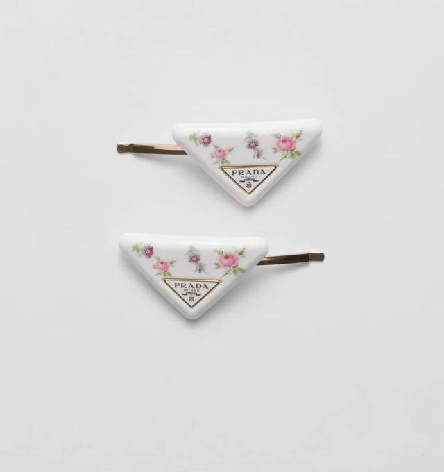 A pair of Rada Prada hairpins are exquisite and gorgeous new products. The overa