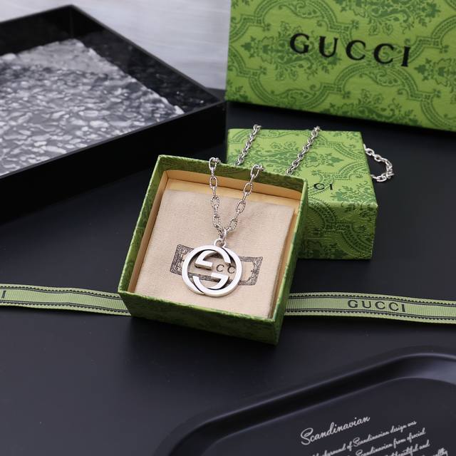 New Product Release Jumei's latest model is even more upscale, featuring celebri