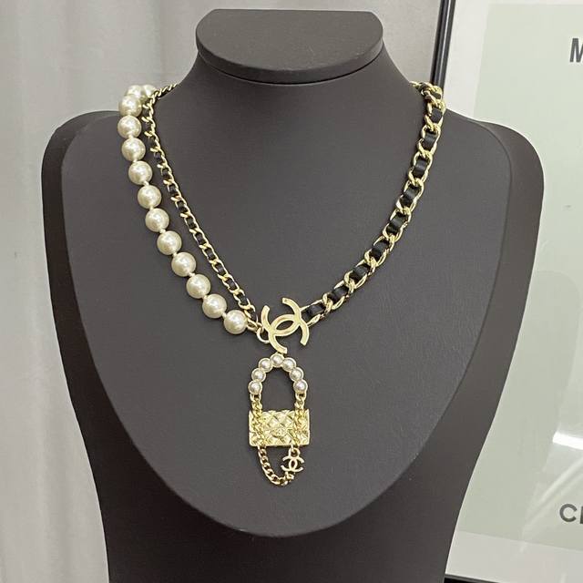Xiaoxiang necklace hot-selling model is hot and new Synchronous counter exclusi