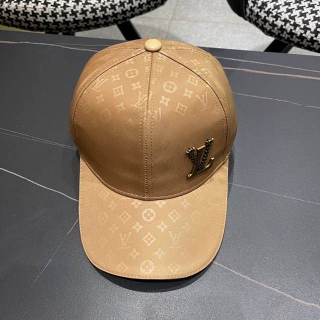 Lv Louis Vuitton 2025 new big brand baseball cap, counter classic style, unisex
