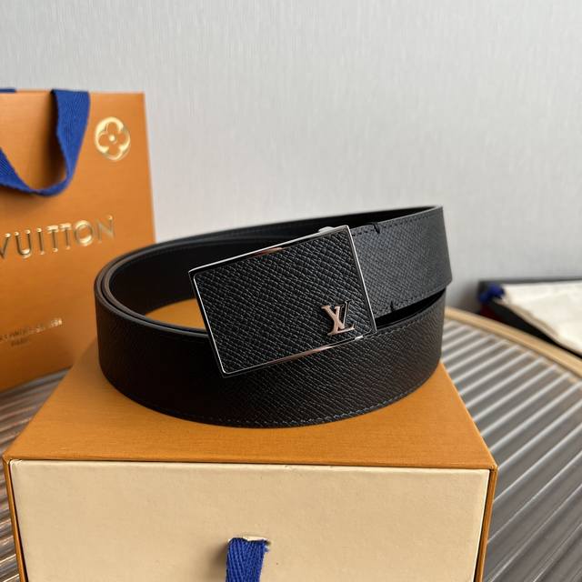 L0Uis Vuitt0N This season's new men's belt, original single, 35mm width, classic