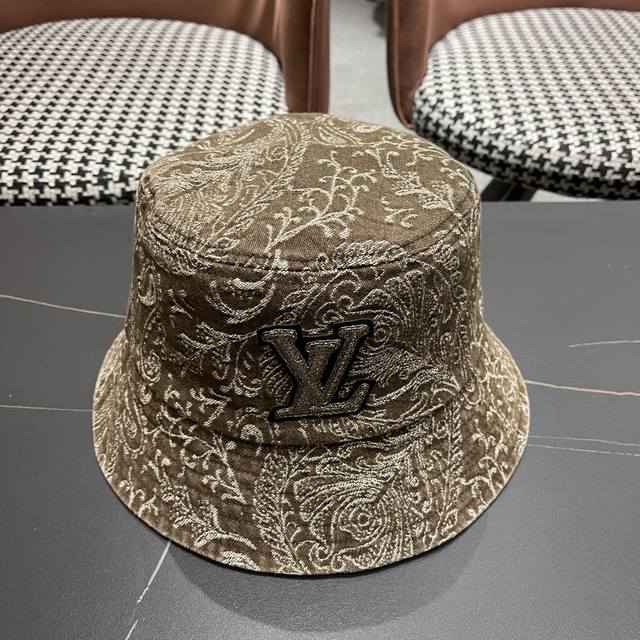 Lv Louis Vuitton Japanese and Korean pattern old casual retro fashion all-match