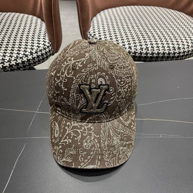 Lv Louis Vuitton Japanese and Korean pattern old casual retro fashion all-match