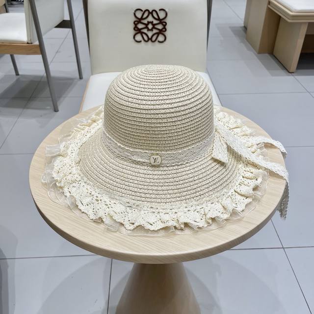 Louis Vuitton baseball cap Louisvuitton straw hat women's lace bow sun hat outdo