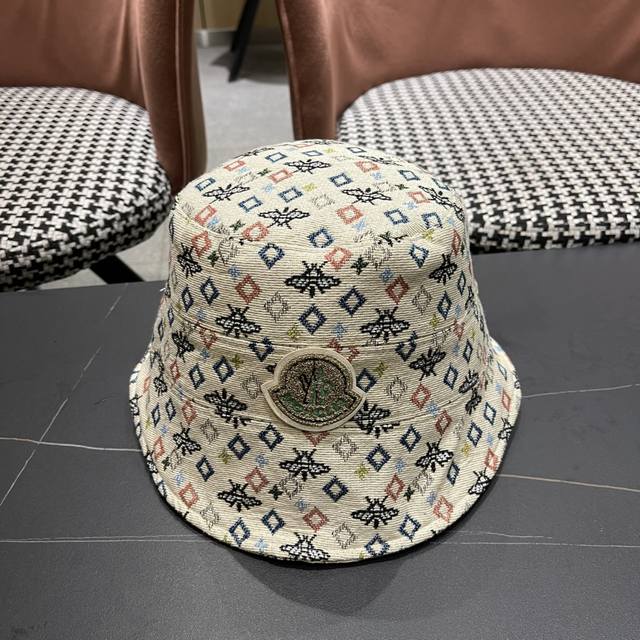 Moncler 2025 new Japanese style fashion simple irregular fisherman hat women's t