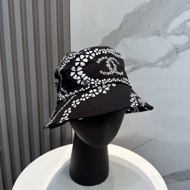 New Chanel Chanel new high version bucket hat classic baseball cap version, sui