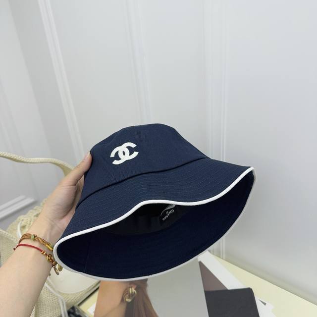 Chanel high version new bucket hat Xiangxiang's bucket hat is the ultimate simpl