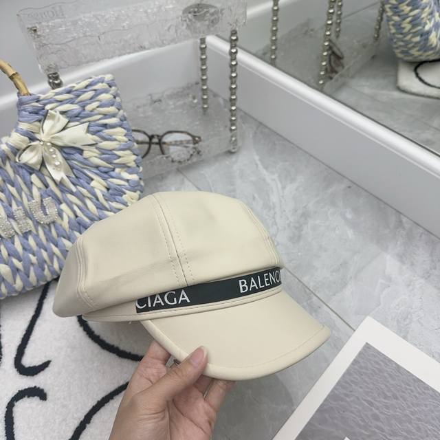 Balenciaga Autumn and Winter New Arrival~ Temperament Octagonal Hat DDD