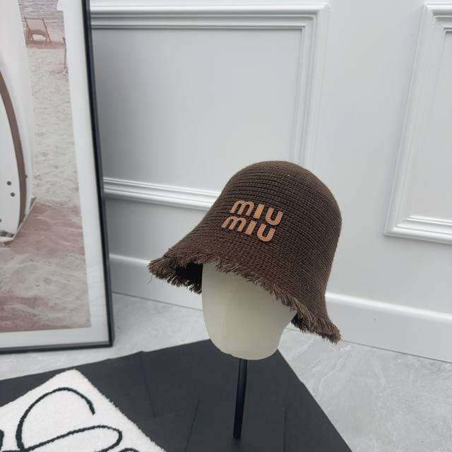 Miumiu New Frayed Design Basin Hat DDD