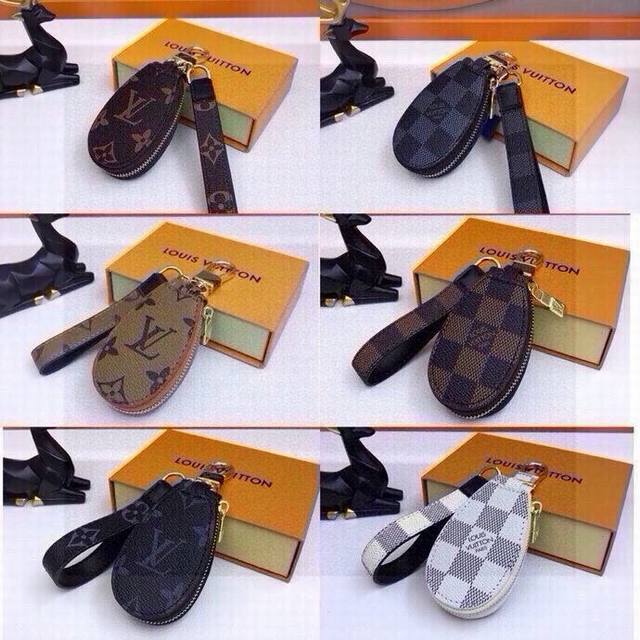 Original picture and packaging. Louis Vuitton classic monogram car keychain and