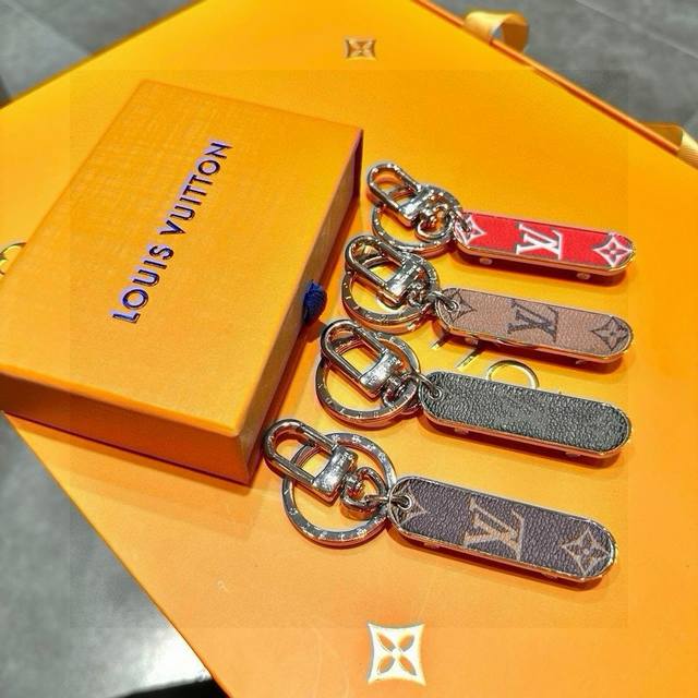 Original image and packaging. Exclusively customized, featuring a co-branded AJ