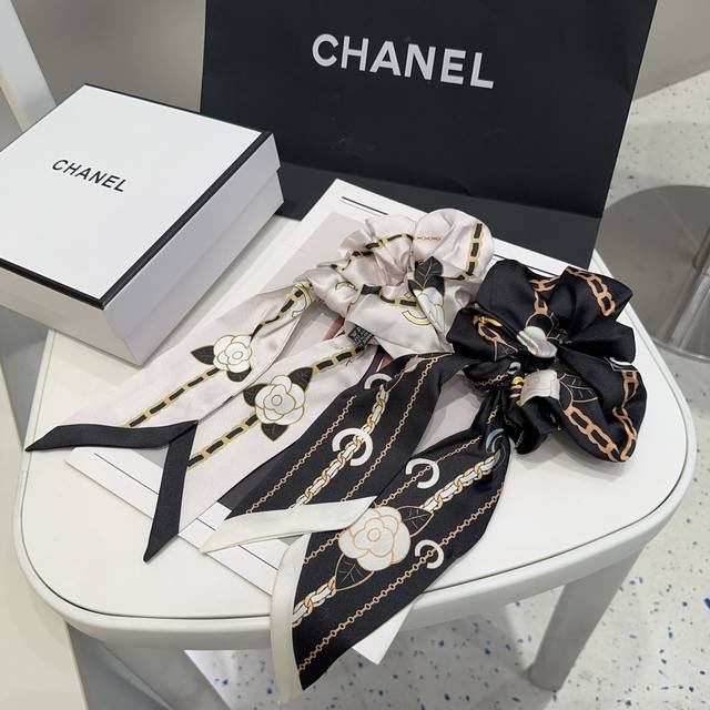 comes with packaging Chanel's latest small camellia ribbon hairband, versatile