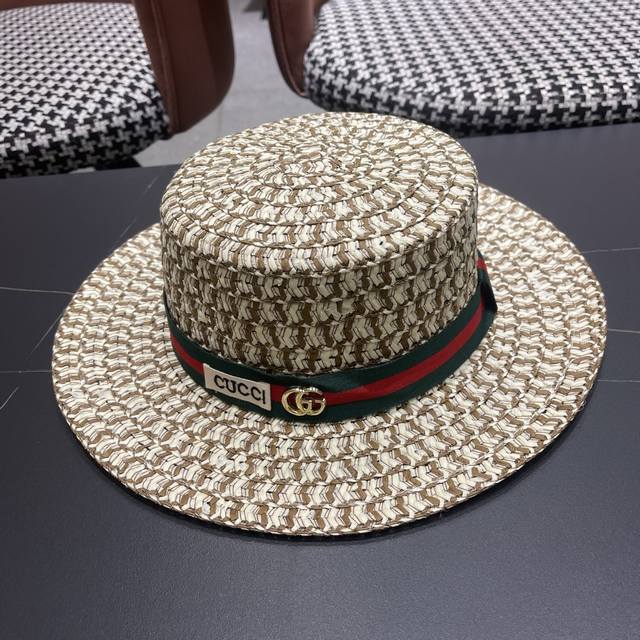 Gucci 2025 new straw sun hat beach style, simple and generous, versatile items ~