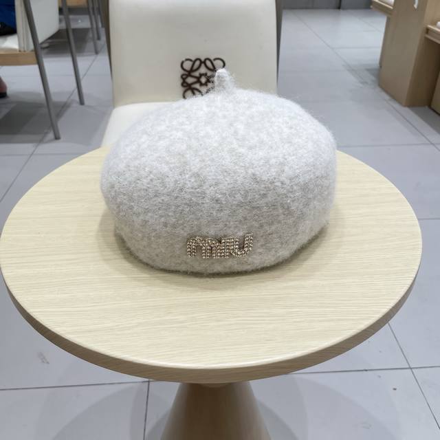 Miumiu large head beret women's autumn and winter plush Korean version all-matc