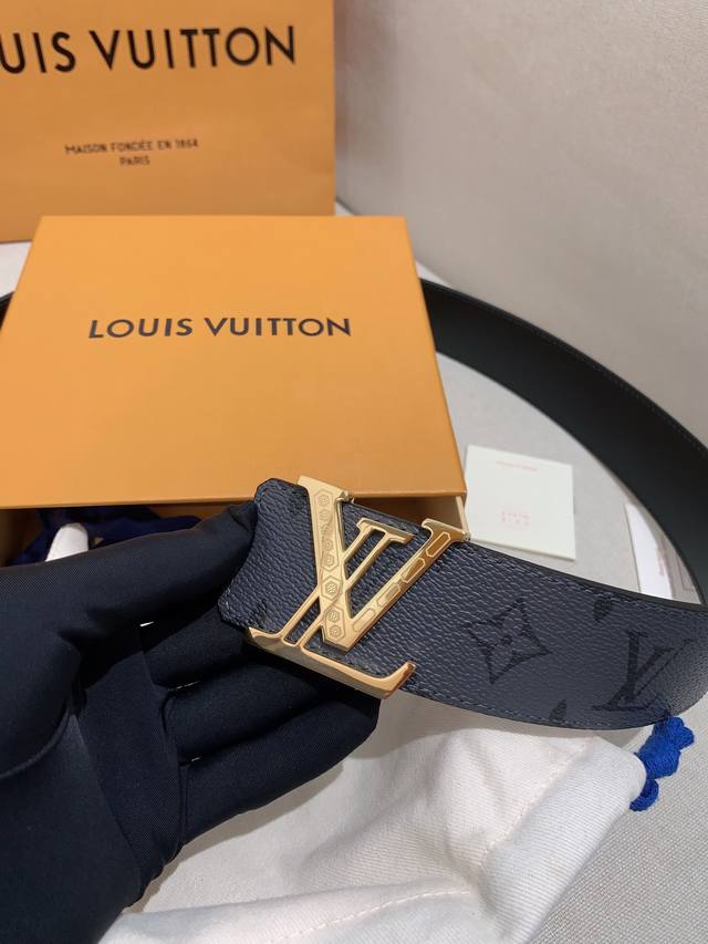 Louis Vuitton punching secret high-end quality width 3.8 exquisite buckle head