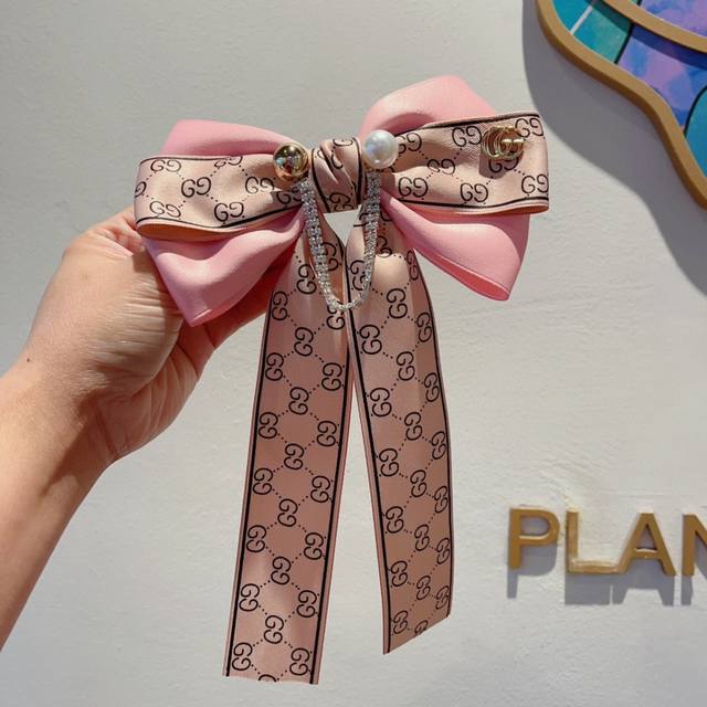 with packaging Gucci Gucci counter new hair clip, classic double G big bow spri