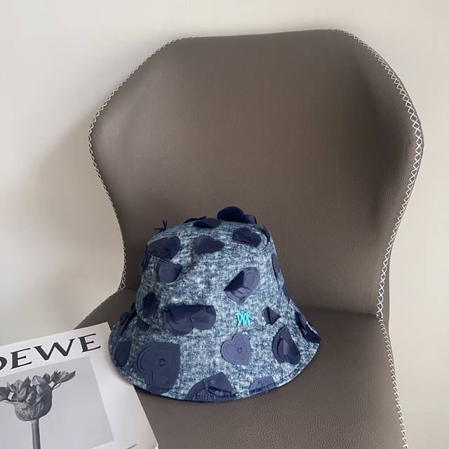 Special price with dust bag Dior 2025 new men's and women's bucket hat, versatil