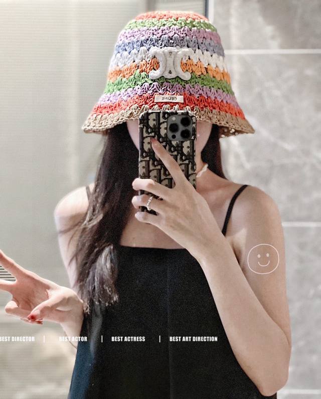 Comes with a dust bag. Celine's new 2025 Hyuna-style rainbow woven bucket hat,