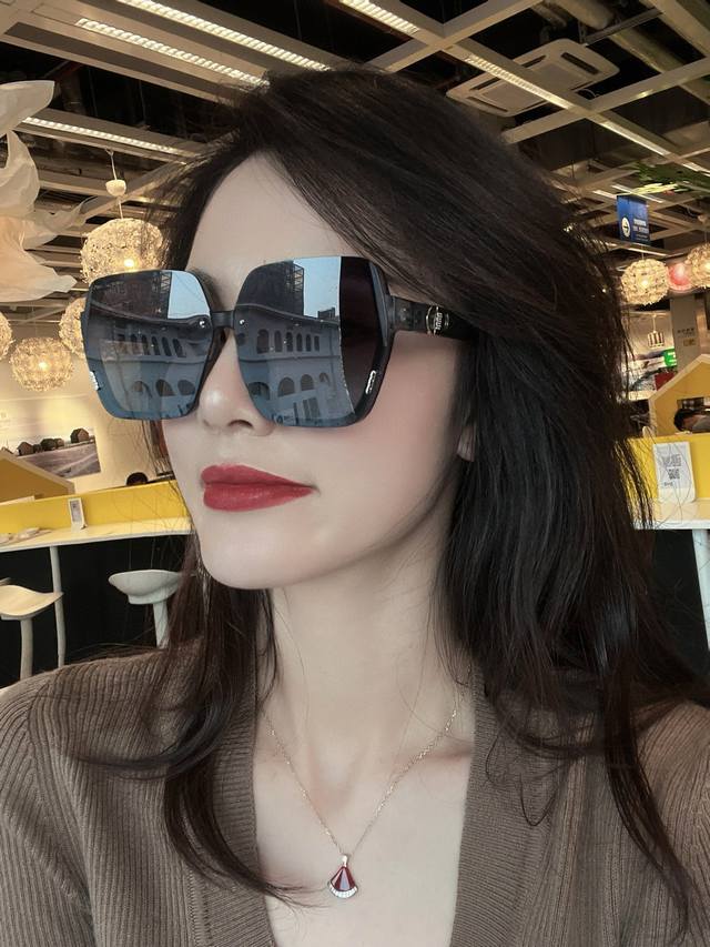 Dior-Dior 2025 Spring New Trend Hot Style Fashion Square Frame Polarized Sunglas