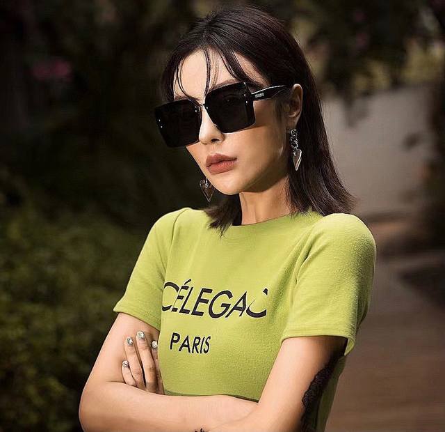 Miumiu Miu Miu 2025 Spring Collection Sparkles with New, Sparkling Sunglasses. E