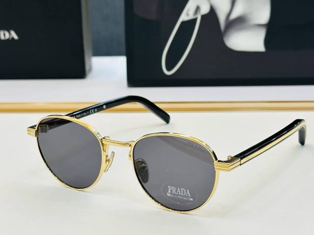 Prad*Prb52S Size: 50 21-140 Eyewear series can be called exquisite production to
