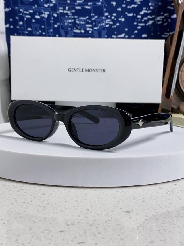 Gentle Moster Gm 2025 new oval sunglasses for women, high-end sense, Instagram t