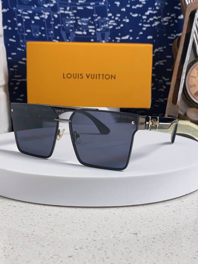 Louisvuitton 2025 new arrivals, new men's and women's fashion trend, casual sung