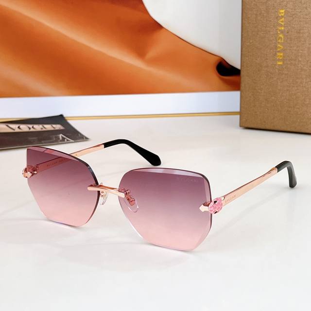 Bvlgar* Model: Bv9026B Size: 63 ports 15-145 DDD