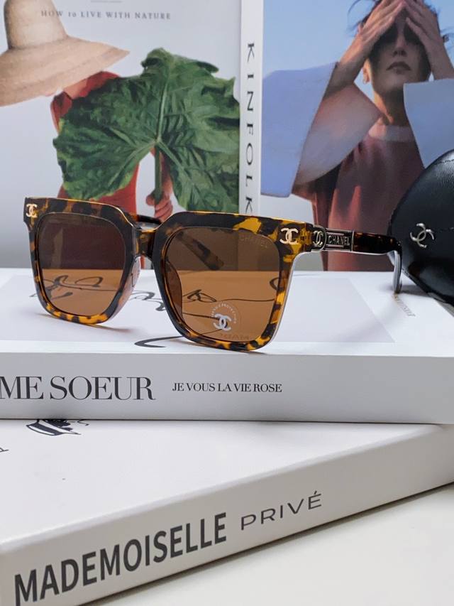 Chanel Chanel 2025 new hot selling new square frame women's sunglasses anti-ultr