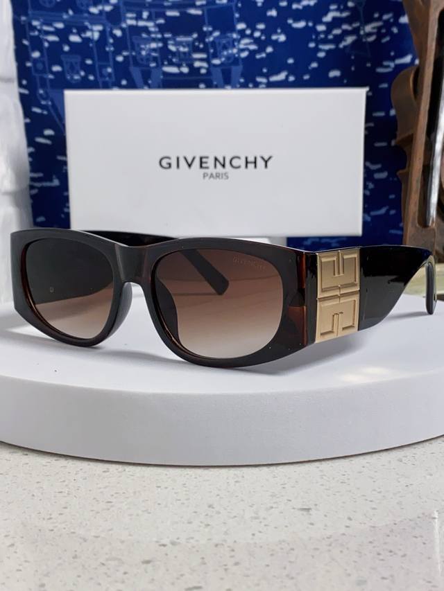 Givenchy Givenchy 2025 new retro oval sunglasses for women polarized square face