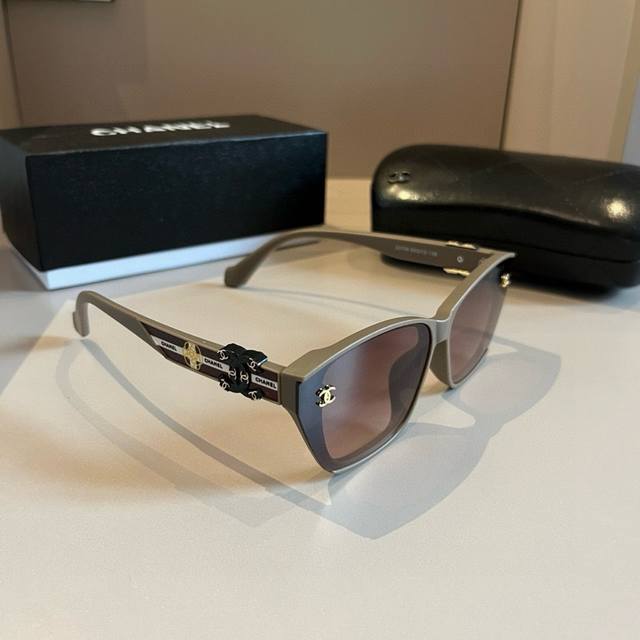 Chanel sun protection sunglasses, fashionable European and American style concea