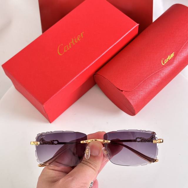 Color-changing film Cartie*Model: Ct01592O Size: 142 DDD