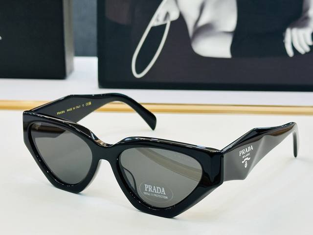 Prad*Pr1753 Size: 56 mouth 18-145 glasses series can be called exquisite product
