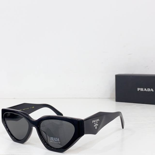 Pradamodel: Pr 1753Ls Size: 54 ports 18-145 DDD