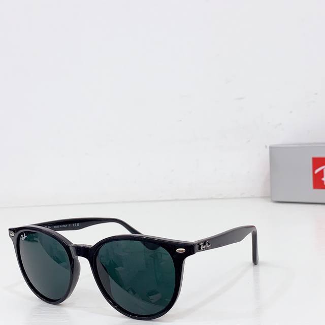 Rayba* Model:Rb4305 Size: 53 ports 19 145 DDD