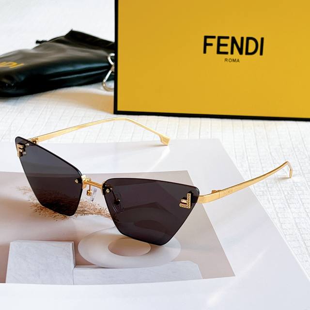 Double F casting Fend* High version Mod: Fe4160U Size: 61 port 14-135 DDD