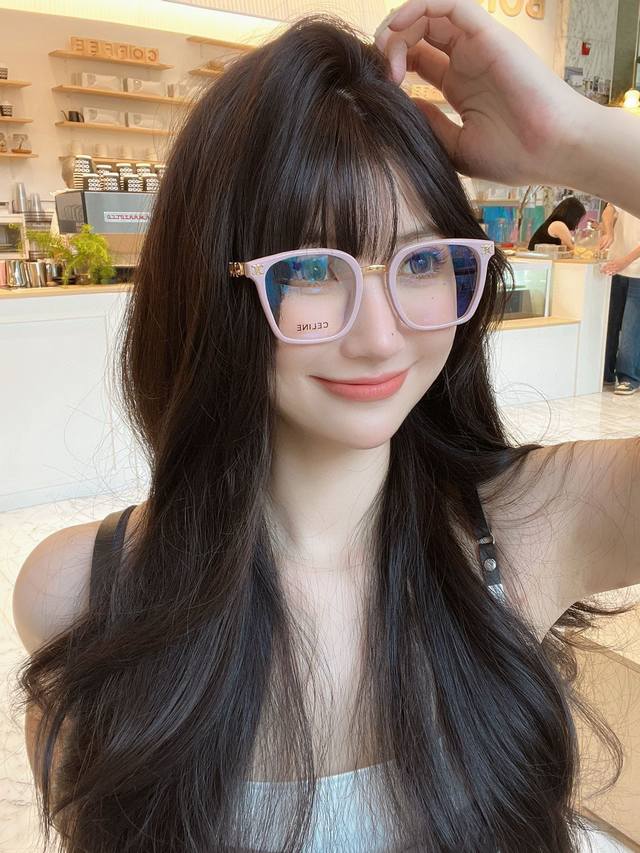 Celine versatile glasses frame with built-in blue light lenses can be salty or s