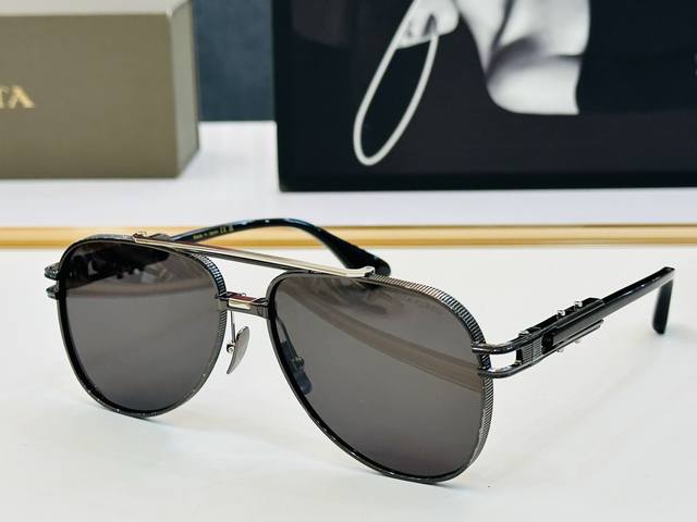 Official website model Dlt* Dita Dts569 Size: 61 mouth 14-155 Italy's latest ori